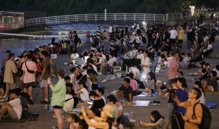 ▲지난 9월 기상청이 발표한 ‘2024 여름철 기후 특성’에 따르면, 올여름(6∼8월) 전국 평균 열대야 일수는 20.2일로 역대 1위였다. (사진/뉴시스)