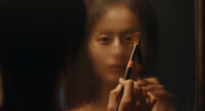 '속초에서의 겨울'스틸컷,  주인공 수하 역에 벨라 킴, ㈜누리픽쳐스 제공